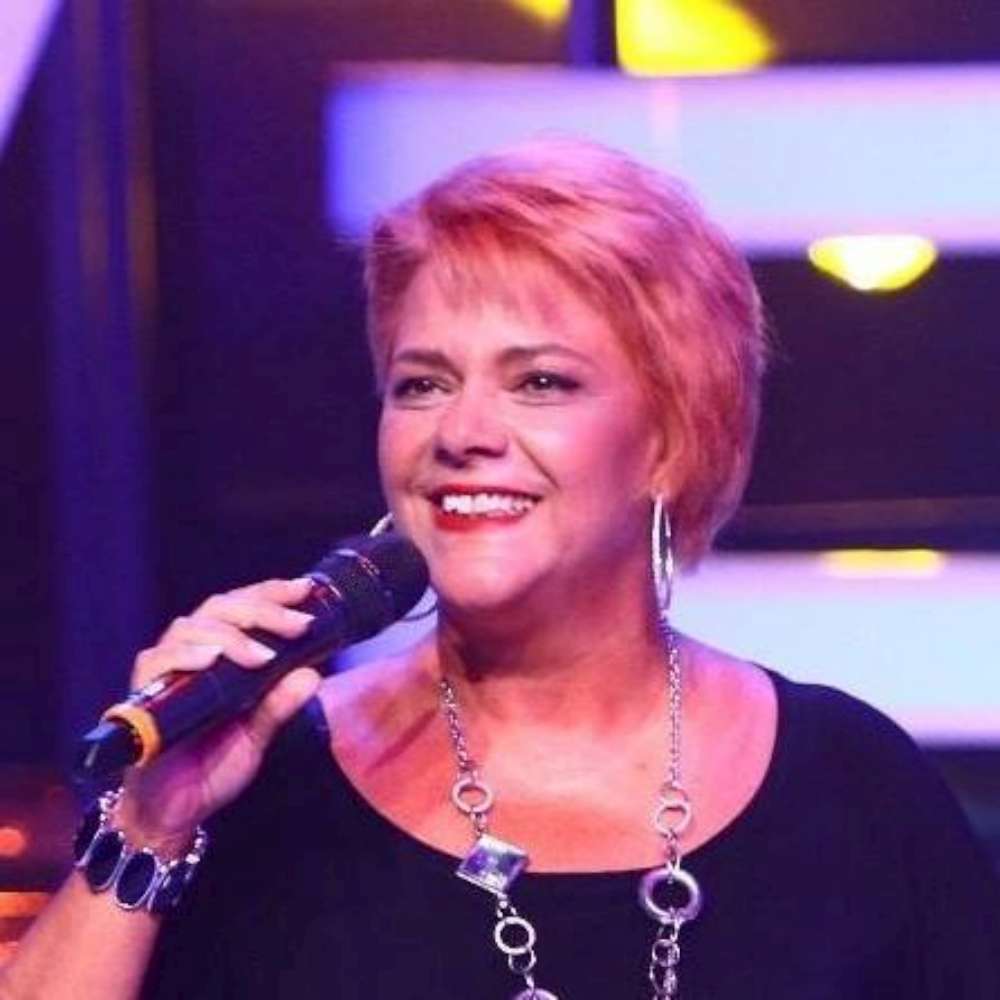 Cântăreaţa Marina Scupra a murit la vârsta de 49 de ani. Artista suferea de cancer