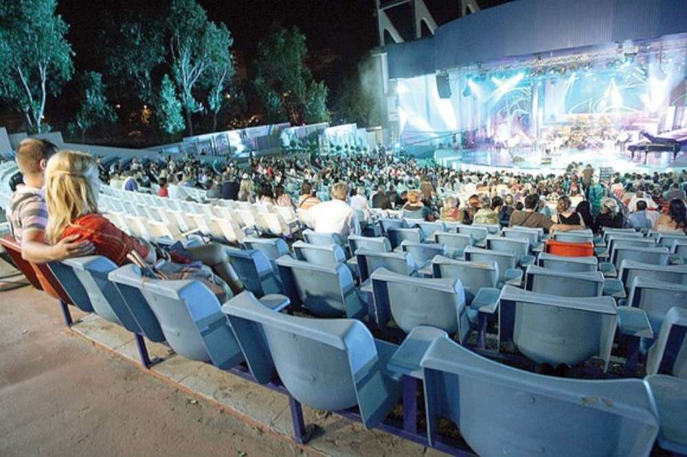 Ateneul ieșean, in turneu pe scenele teatrelor de vara de litoral