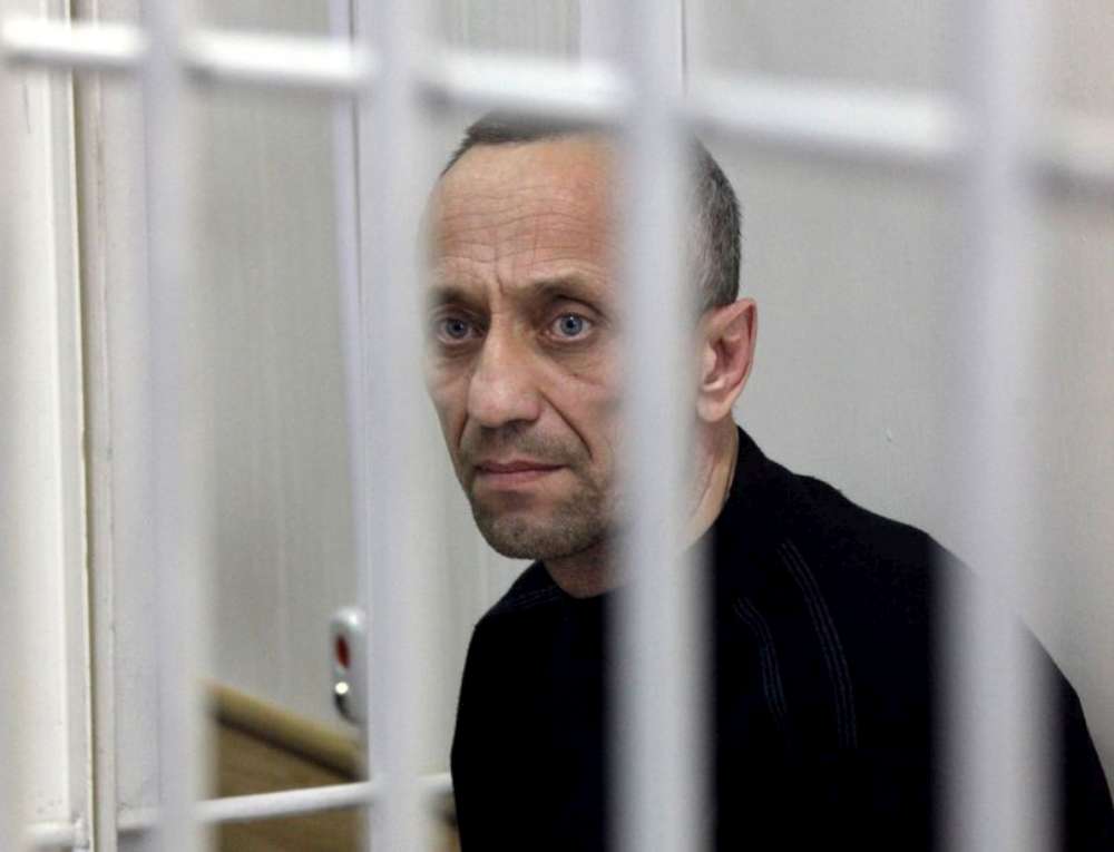 Un politist rus, condamnat pentru uciderea a 22 de femei, este suspect în alte 59 de crime