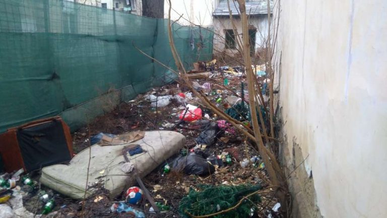 Bomba ecologica in centrul Iasului, chiar sub nasul primarului care lupta impotriva poluarii