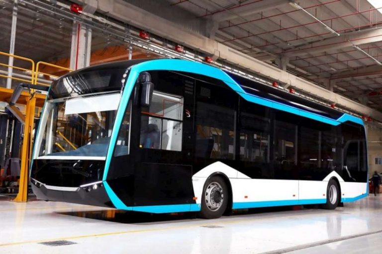 Autobuze electrice de 10 metri, pe strazile din Iasi
