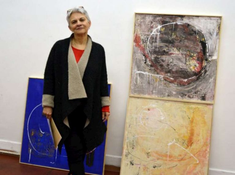 Expoziție de pictură Doina Mihăilescu, la Muzeul Unirii Iași „Între ZI și VIS (grădină am vrut să fiu…)”