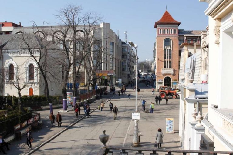 Un weekend de poveste dedicat strazii Lapusneanu. Vezi programul complet al festivalului