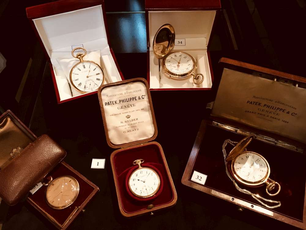 Cea mai mare colecție de ceasuri din România, in valoare de 2 milioane de euro, scoasă la licitație  peste câteva zile