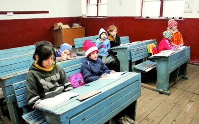 Coaliția pentru Educatie cere descentralizarea invatamantului preuniversitar din Romania