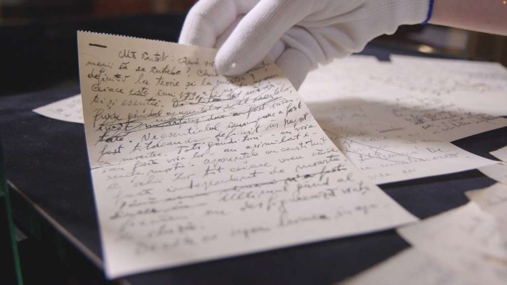 Manuscrisul lui Cioran, ajudecat cu 7.000 de euro. Cum performează piața de carte rară