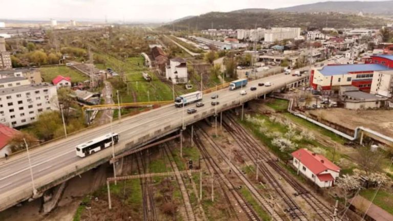 Costurile pentru amenajarea drumului provizoriu spre Bucium au crescut cu 1,7 milioane lei