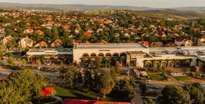 Family Market Miroslava-1000