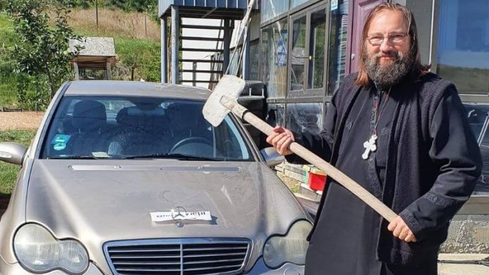 Preotul-Dan-Damaschin-1