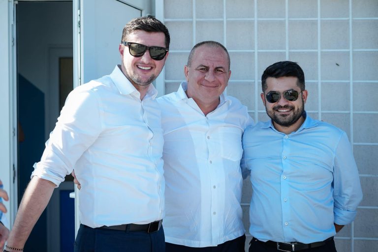 Două marionete politice din Iași, implicate în afacerile cu morți de la Roșia Montană. Rusu și Năcuță, printre artizanii legii prin care cimitirele și morții ar putea fi… concesionați companiilor miniere