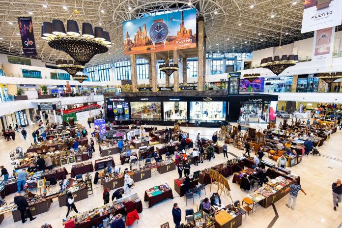 targ antichitati Palas